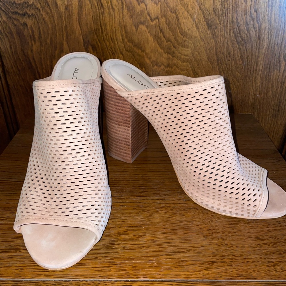 Aldo Leather Heels sz 9
